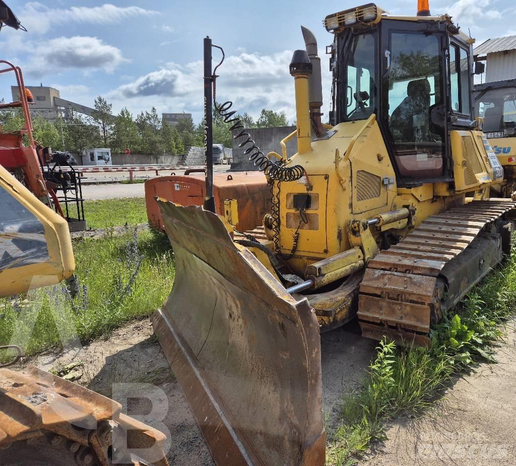 Komatsu D 51 EX-22 Верижни булдозери
