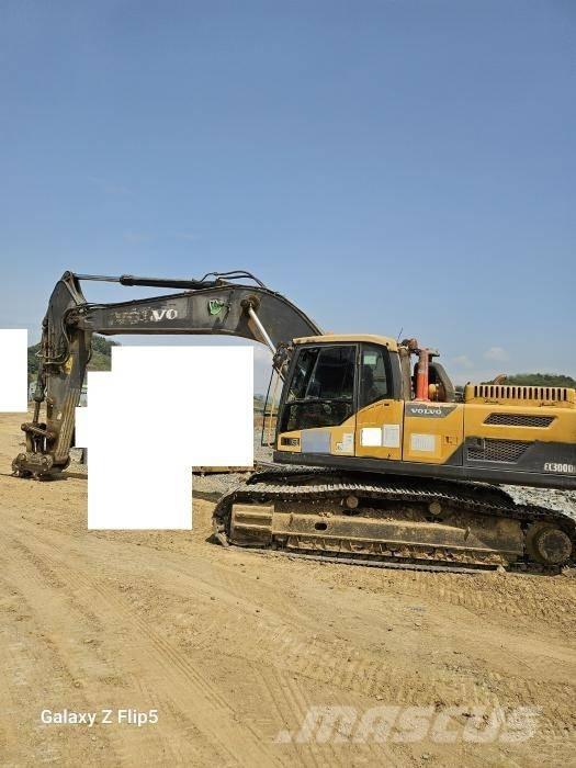 Volvo EC 300 D Верижен екскаватор