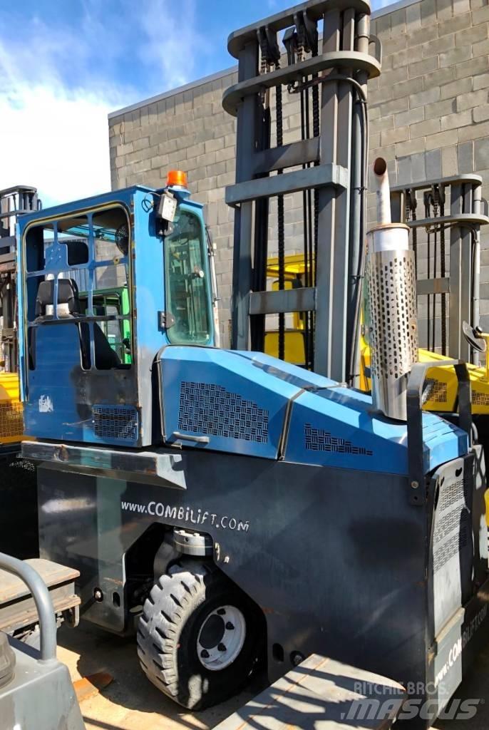 Combilift C4000 Страничен товарач