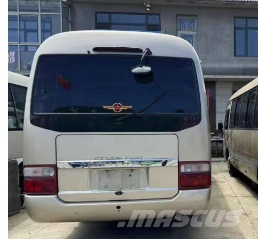 Toyota Coaster Bus Мини бусове