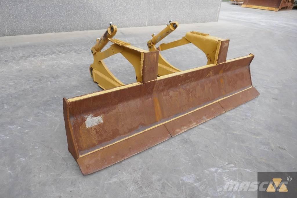 CAT Skidder blade Остриета