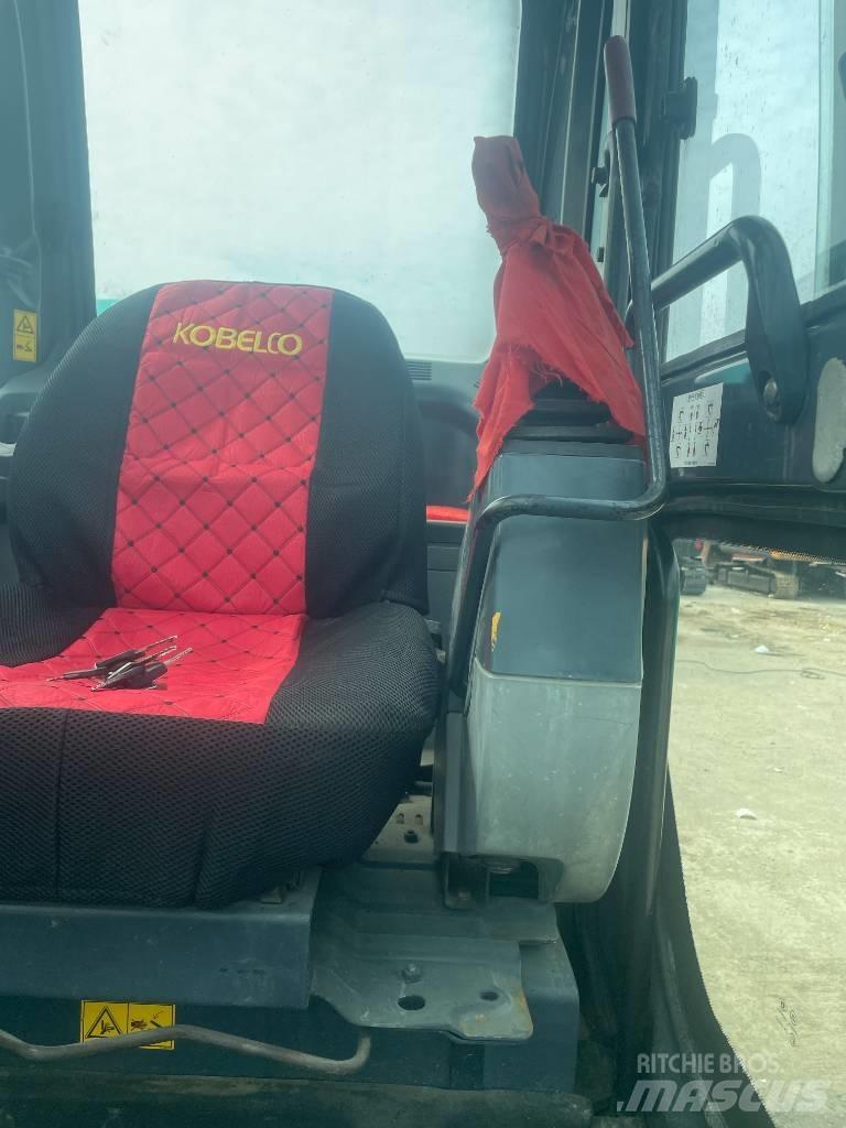 Kobelco SK 75 Мини екскаватори < 7 т