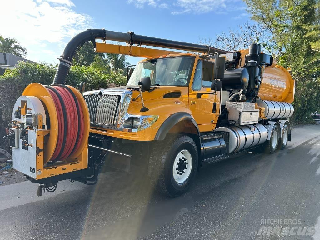 International 7600 Комби / вакуум камиони
