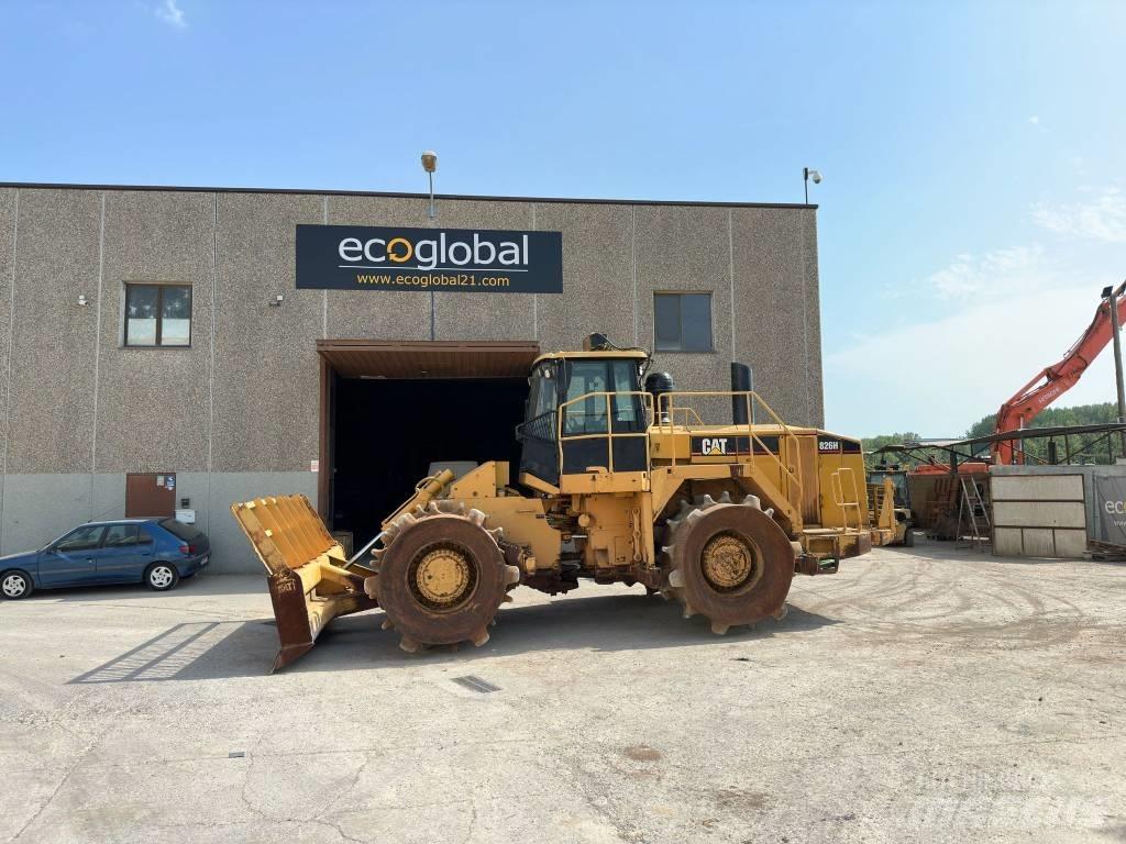 CAT 826H Машини за опаковане на отпадъци