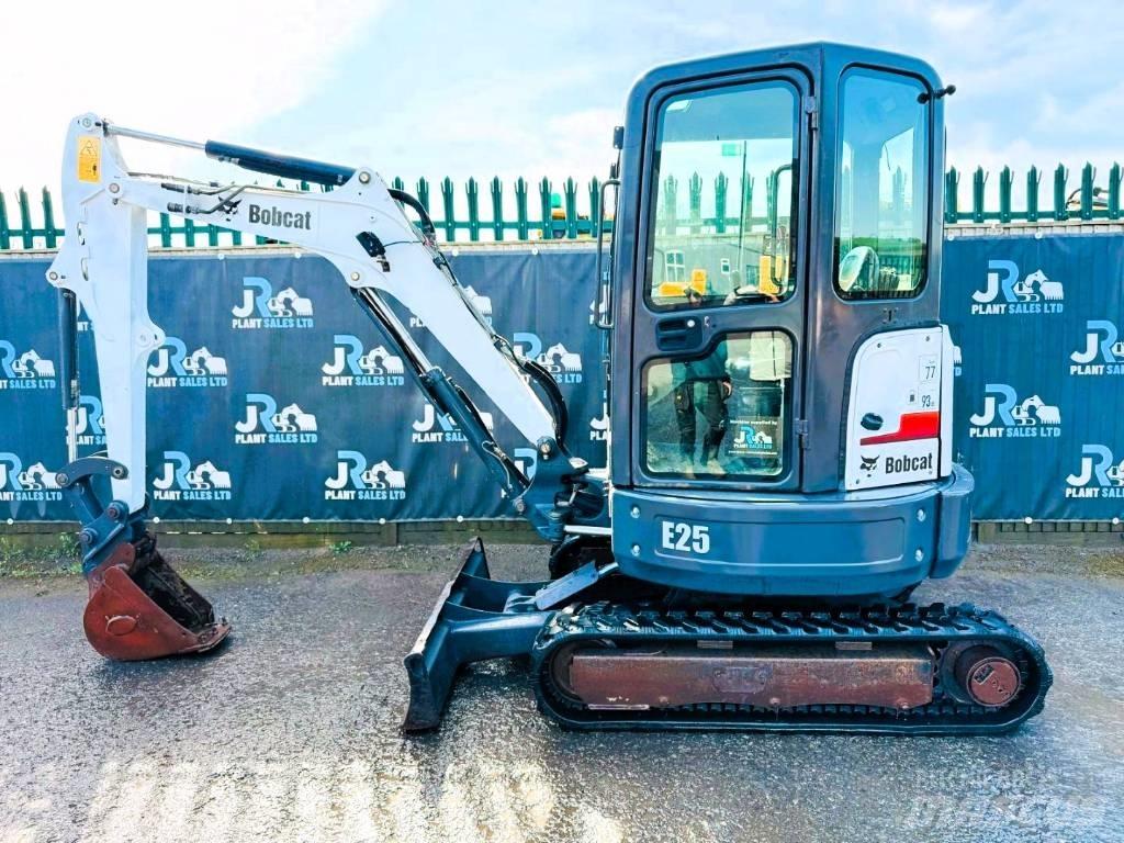 Bobcat E 25 Мини екскаватори < 7 т