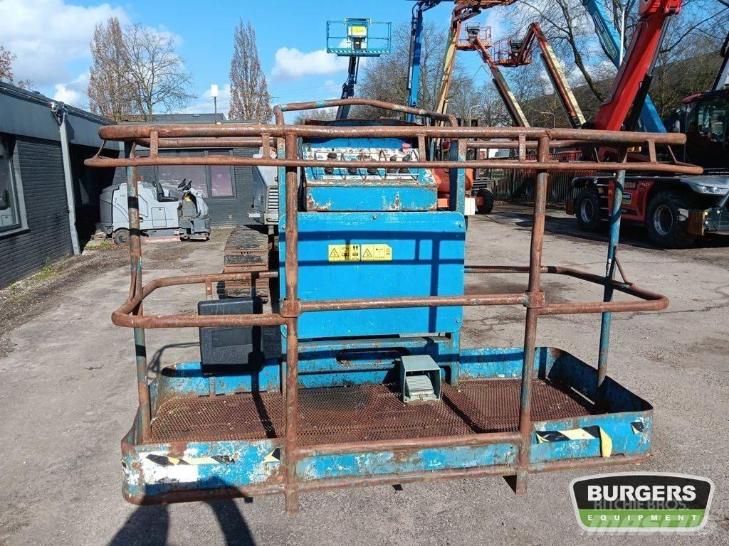 Aichi SR18A Телескопични повдигачи
