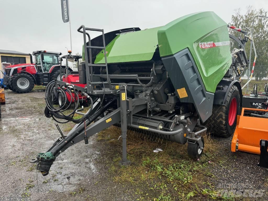 Fendt Rotana 130 F Сламопреси за кръгли бали
