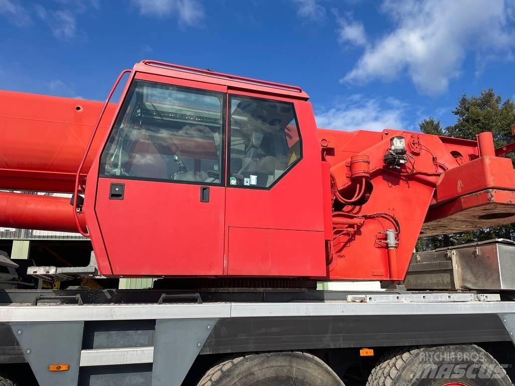 Liebherr LTM 1080-1 Всъдеходни кранове