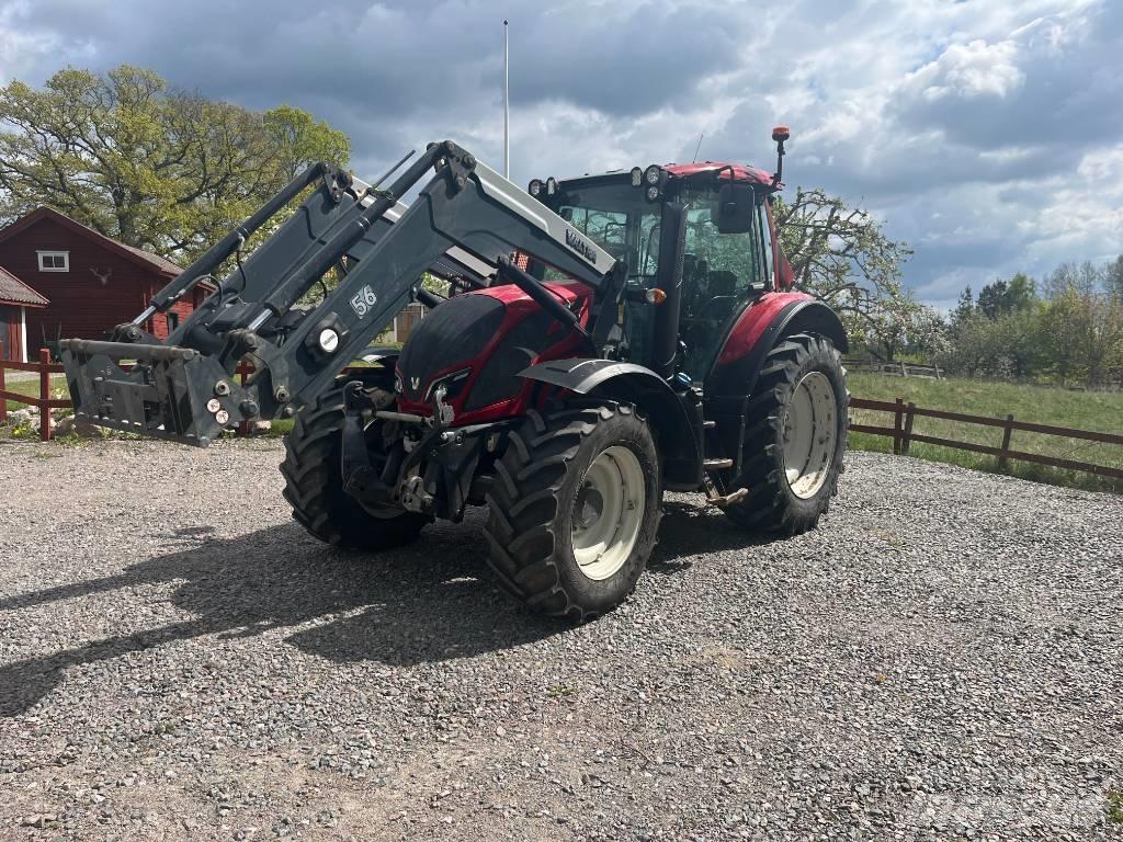 Valtra N 124 H5 Трактори