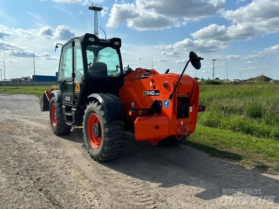 JCB 540-140 Телескопични товарачи