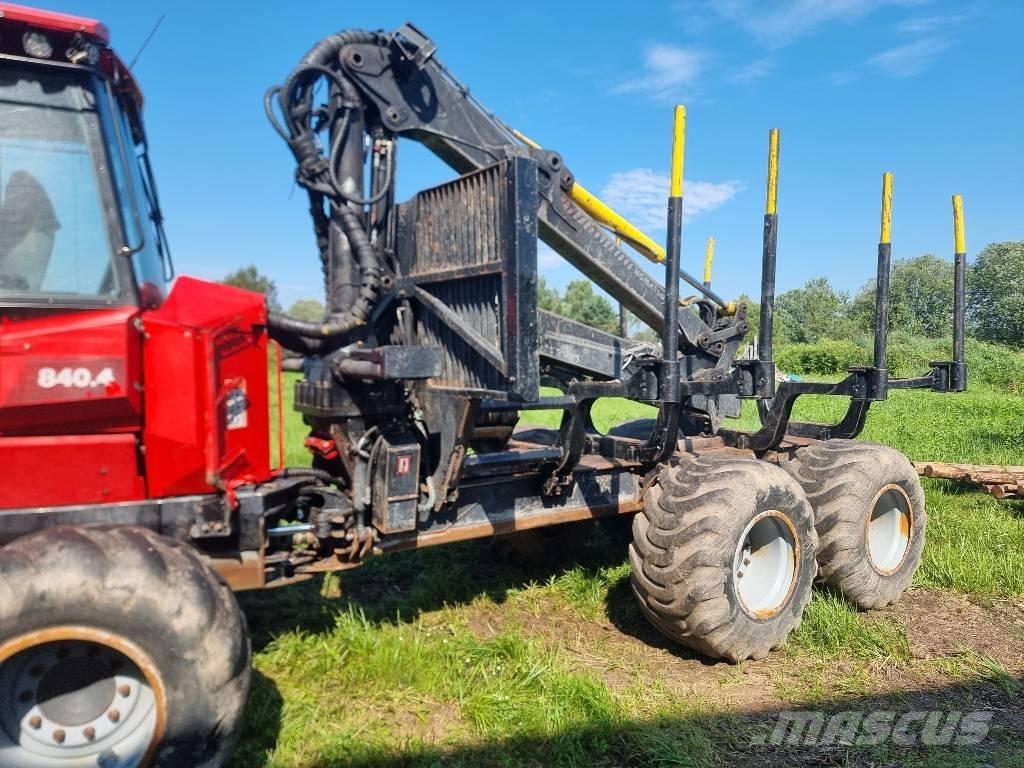 Komatsu 840.4 Форуардери