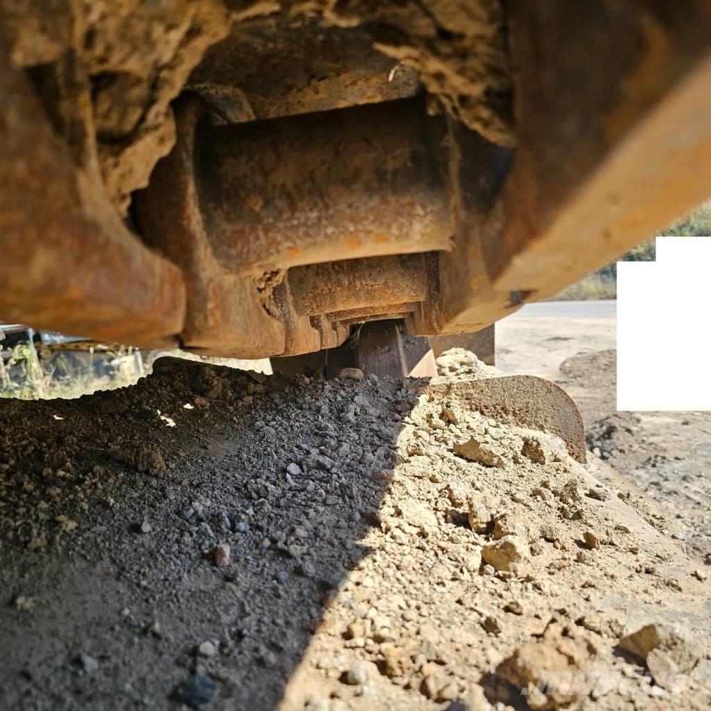 Hyundai Robex 300 LC Верижен екскаватор