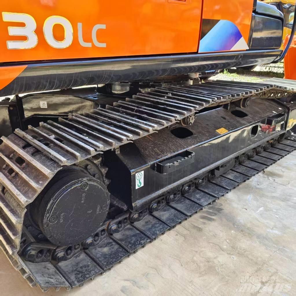 Hitachi ZX 130 Верижен екскаватор