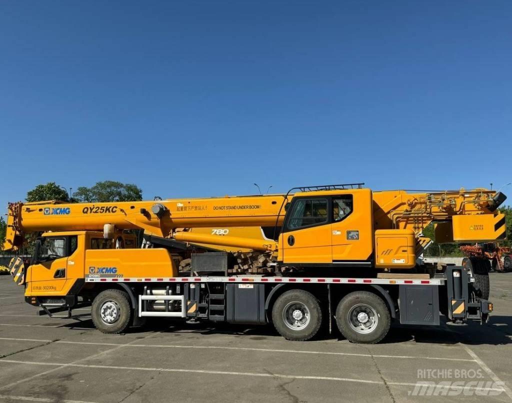 XCMG QY25K5D Всъдеходни кранове