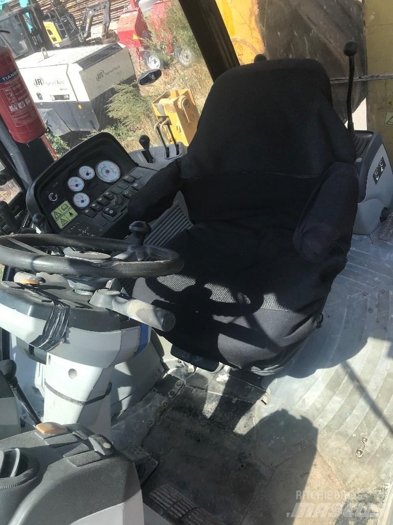 CAT 422 E Товарач със заден ексватор