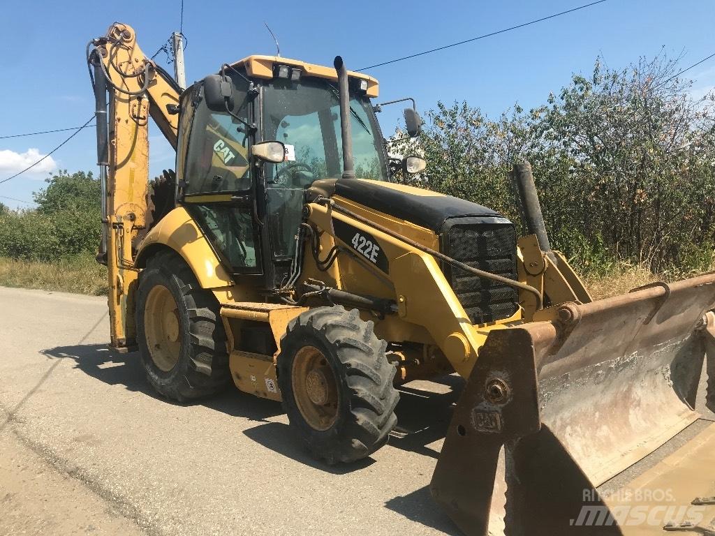 CAT 422 E Товарач със заден ексватор