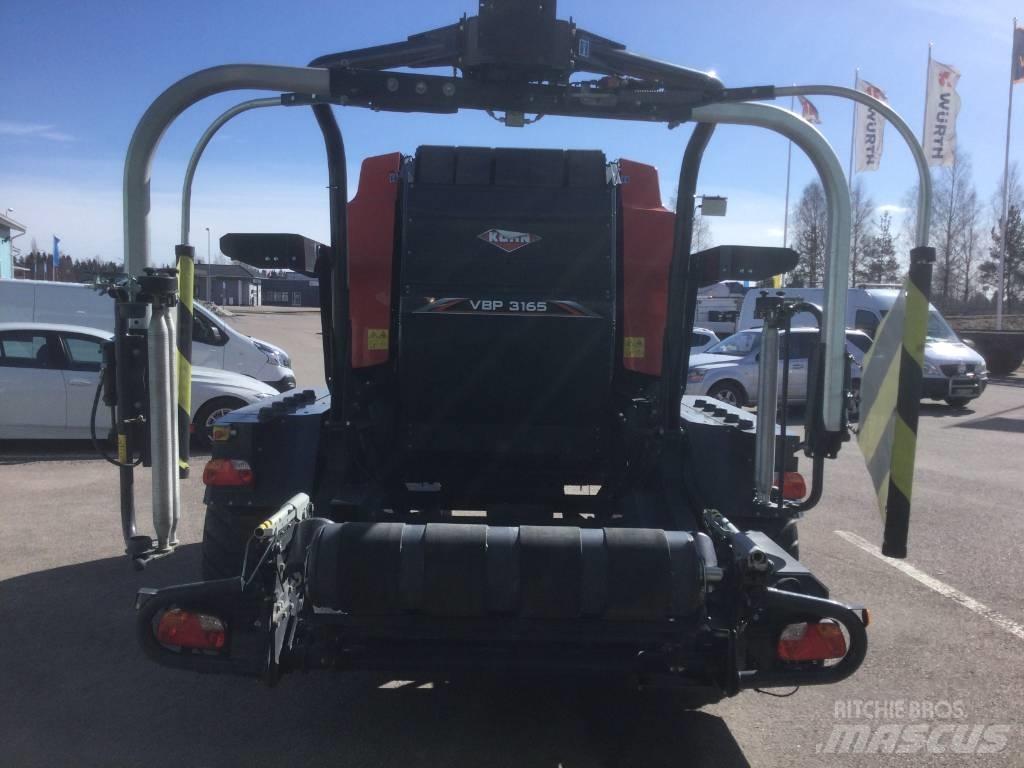 Kuhn 3165 Сламопреси за кръгли бали
