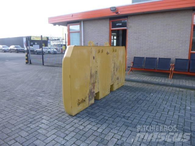 CAT 336 F L Шаси