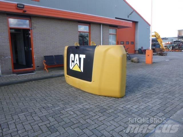 CAT 336 F L Шаси