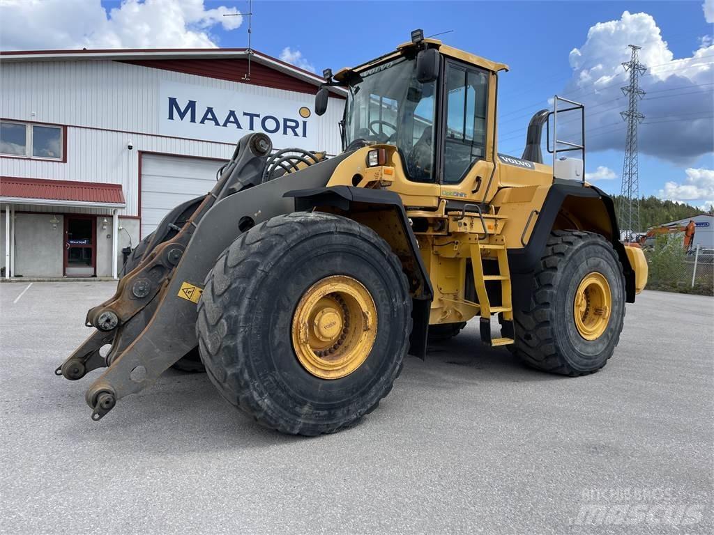 Volvo L220G Колесни товарачи