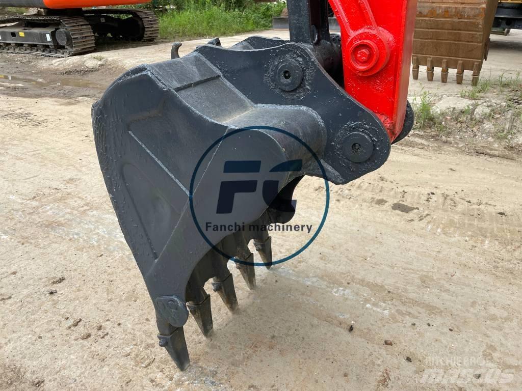 Kubota KX 165 Мини екскаватори < 7 т
