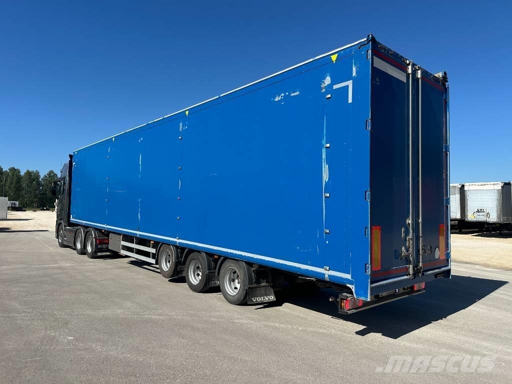 Kraker CF200 Полуремаркета с подвижен под
