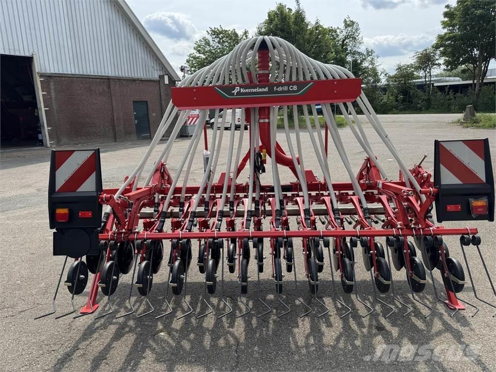 Kverneland CB 3000 Редосеялки