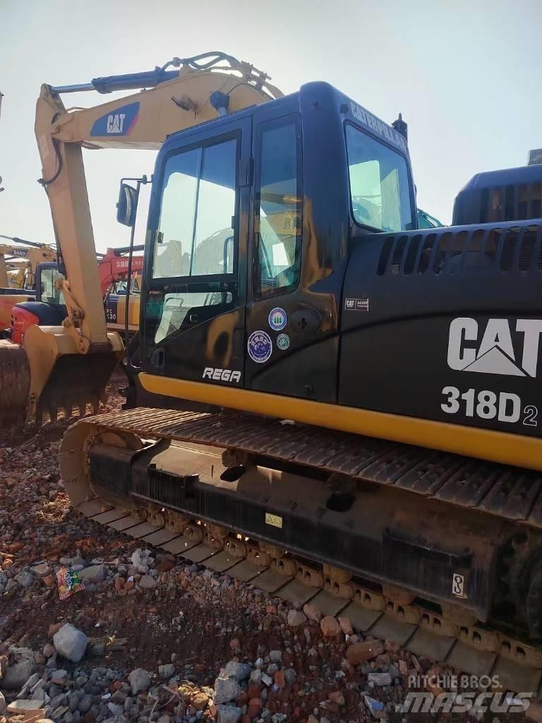 CAT 318 Верижен екскаватор