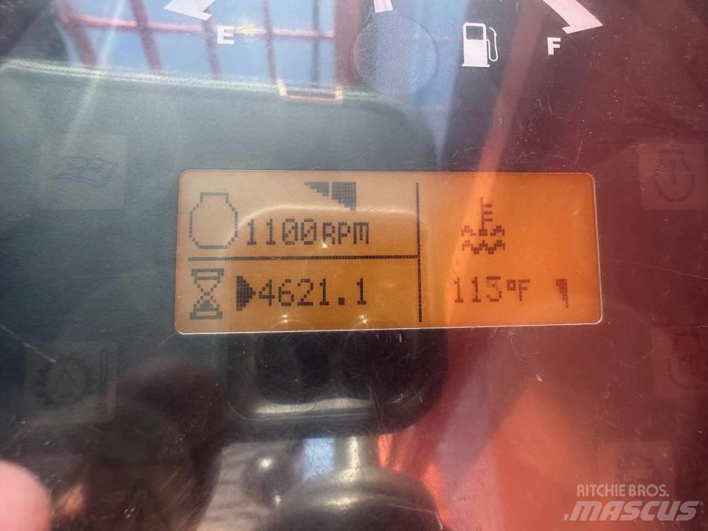 SkyTrak 10054 Телескопични товарачи