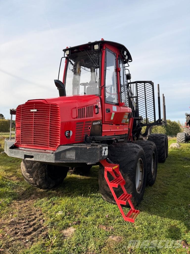 Komatsu 845 Форуардери