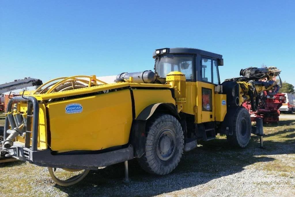 Atlas Copco L2C Пробивни машини за хоризонтално сондиране