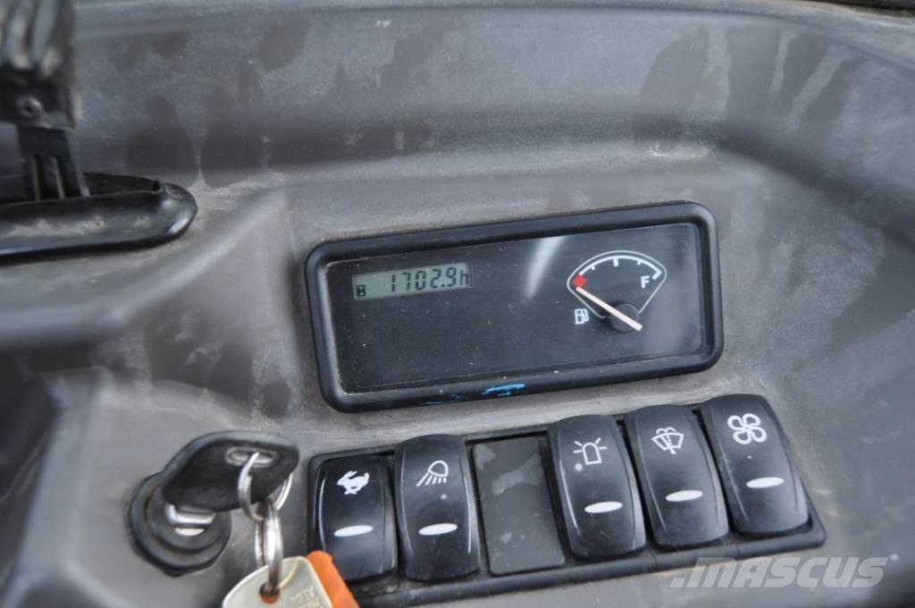 Volvo EC 27 D Мини екскаватори < 7 т