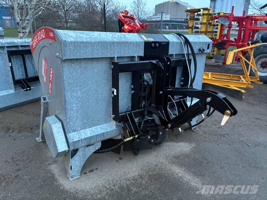 Fransgård STS 1800 Разстилачки на пясък и сол