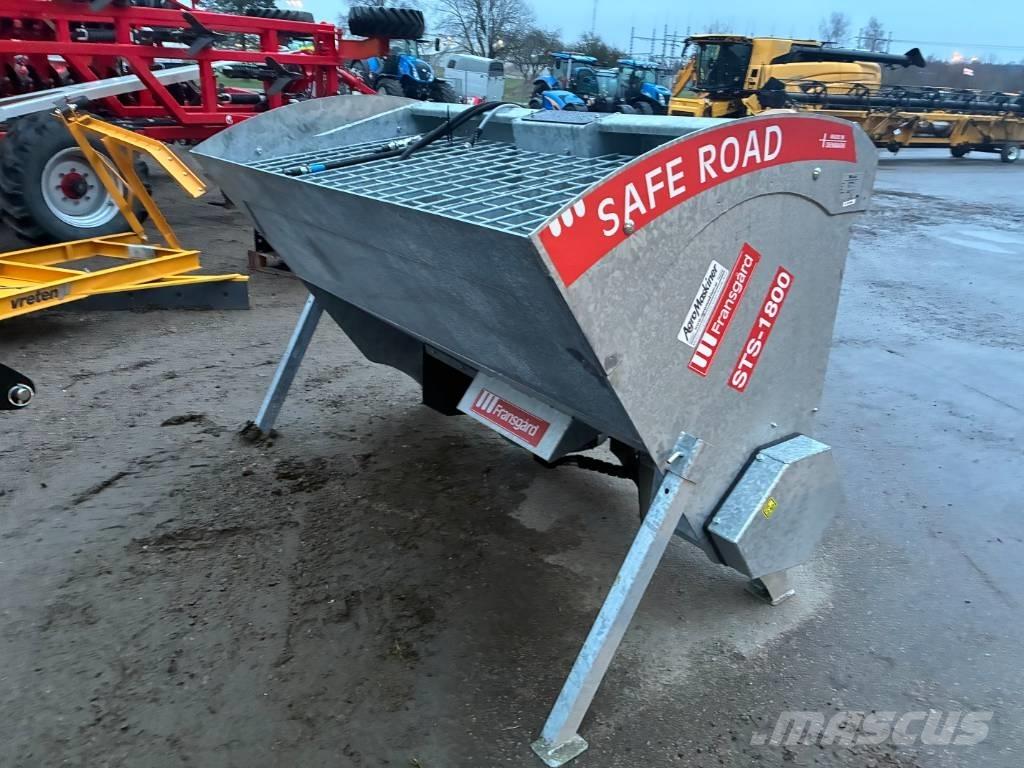 Fransgård STS 1800 Разстилачки на пясък и сол