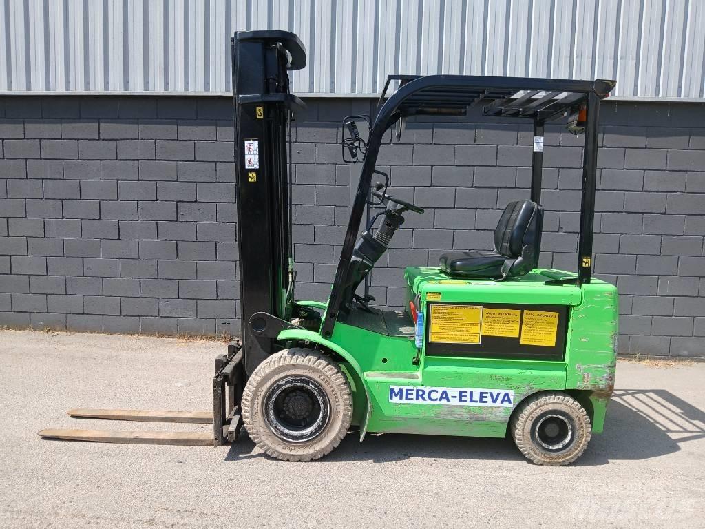 Clark EPX 25 Електрически вилични кари-повдигачи