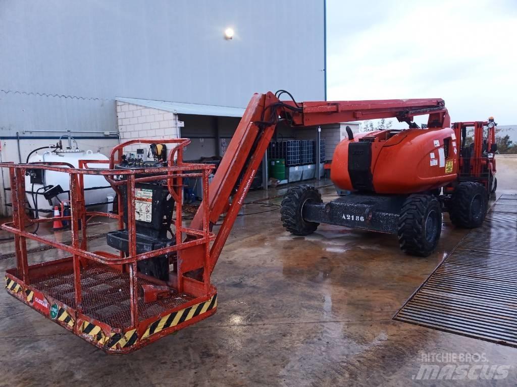 JLG 600 AJ Съчленени стрелови подемници