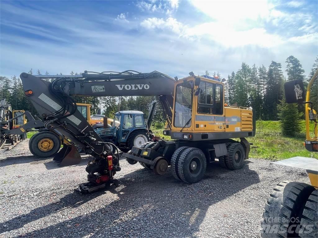 Volvo EW 200 4x4 Колесни екскаватори