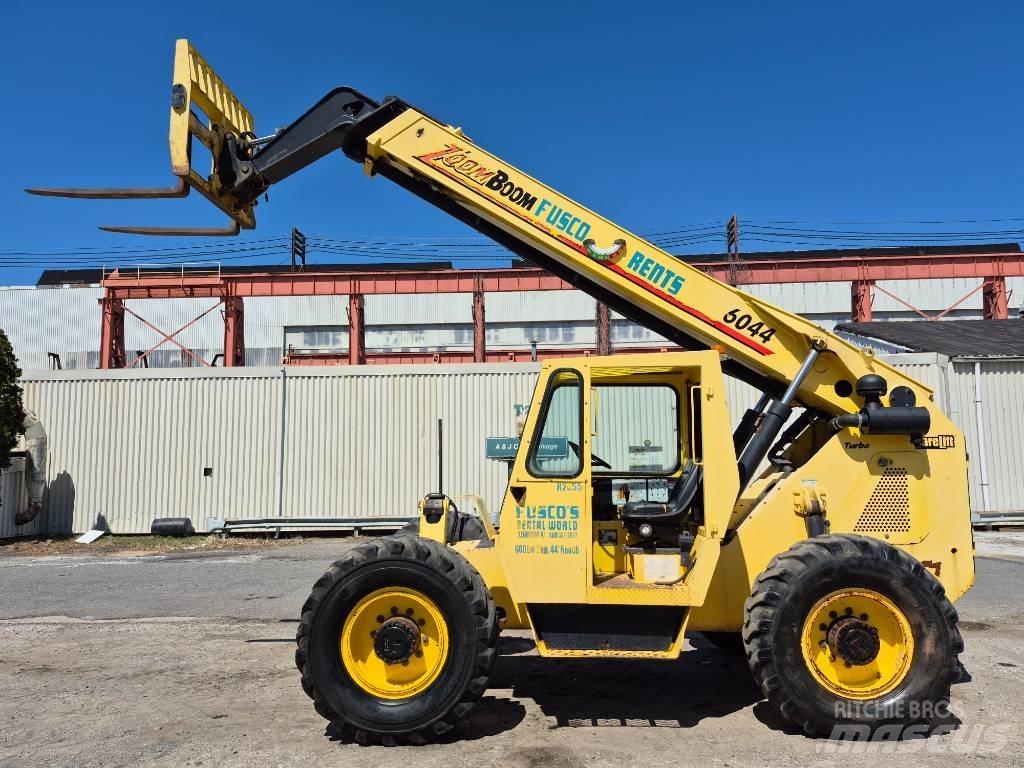 Carelift ZB6044-44 Телескопични товарачи
