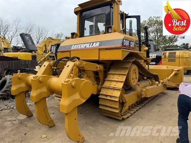 CAT D 8 R Верижни булдозери
