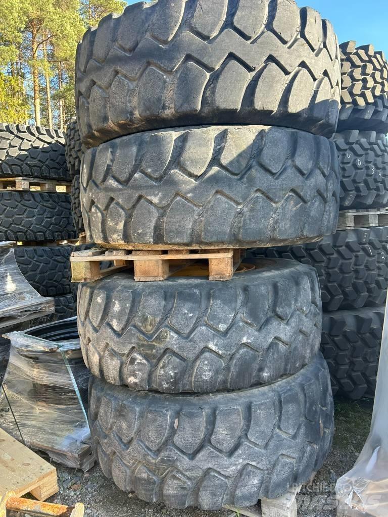 Goodyear 20,5R25 GP4 Колесни товарачи