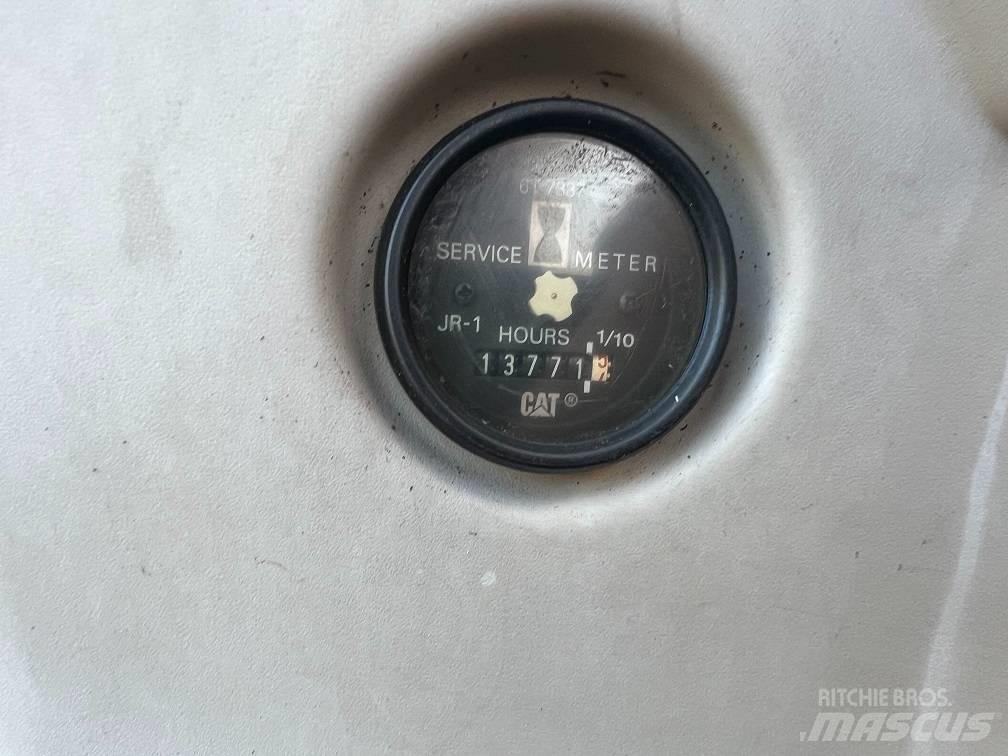 CAT 317 Верижен екскаватор