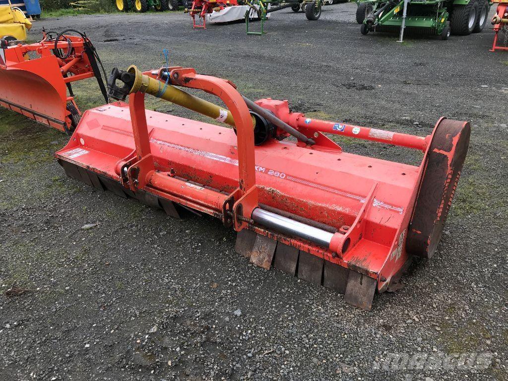 Kuhn VKM 280 Трошачки