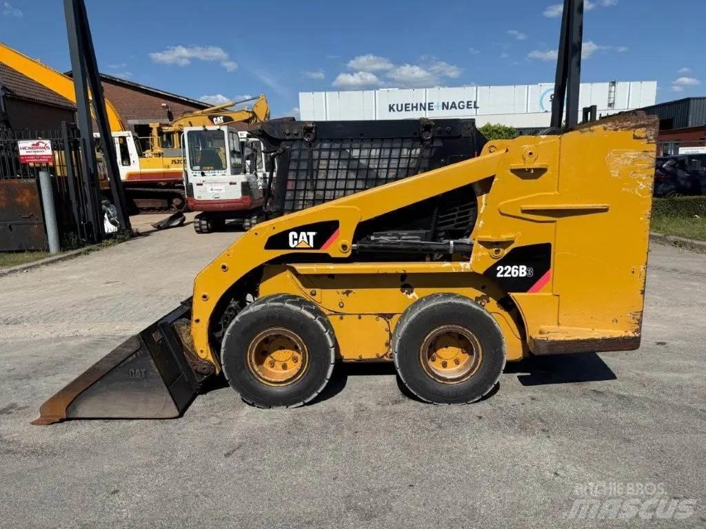CAT 226B3 Turbo Мини товарачи
