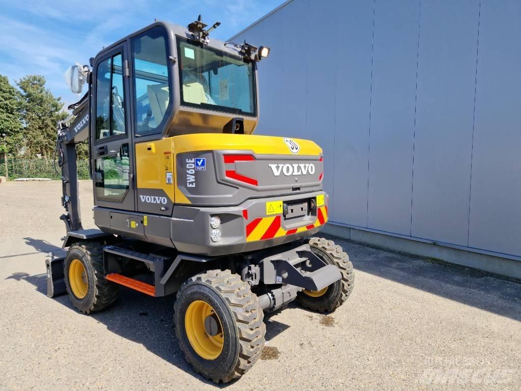 Volvo EW 60 E Колесни екскаватори