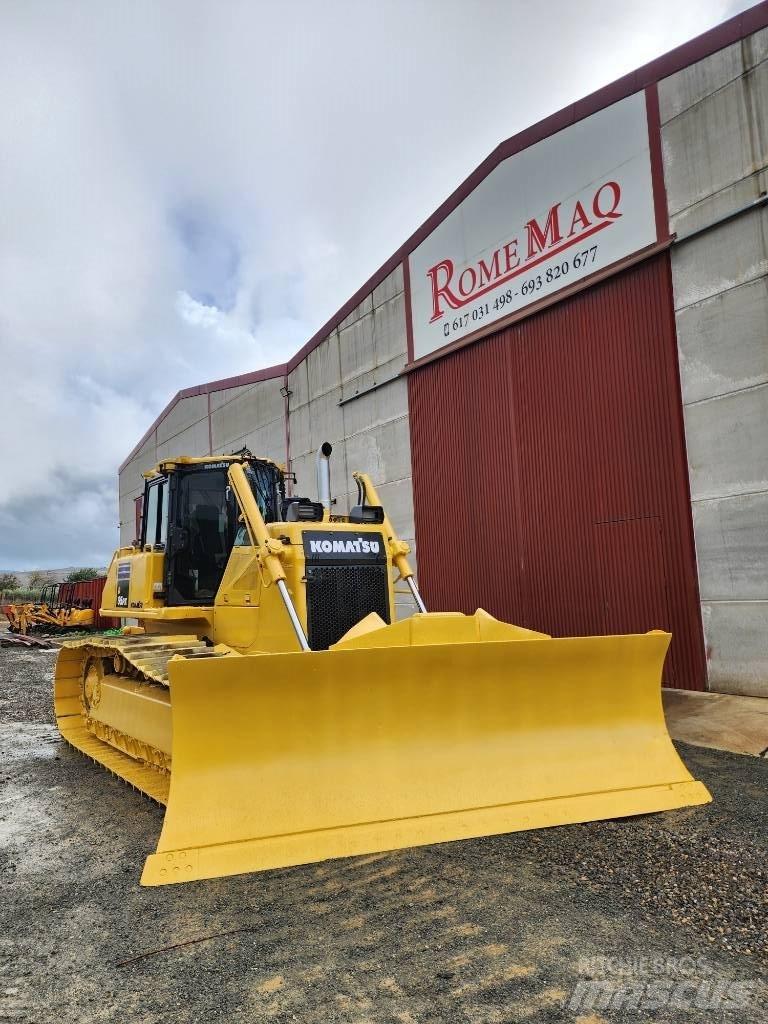 Komatsu D 65 PX-17 Верижни булдозери
