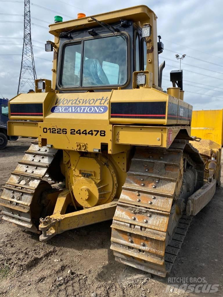 CAT D 6 R XL III Верижни булдозери
