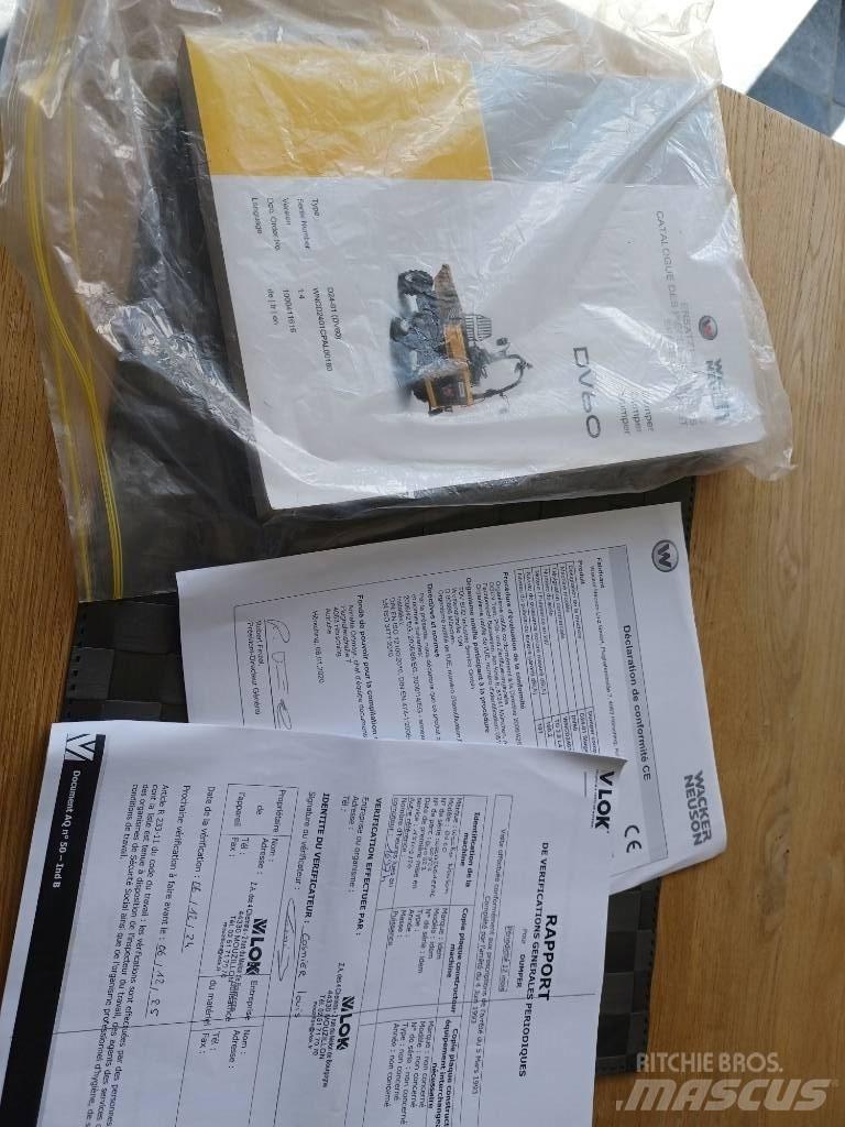 Wacker Neuson DW 60 Странични самосвали