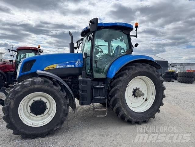New Holland 7040 Трактори