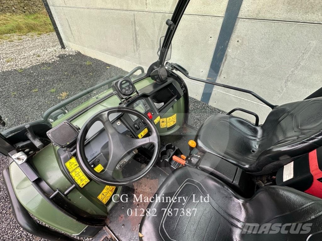 John Deere 855 D Комунални съоражения