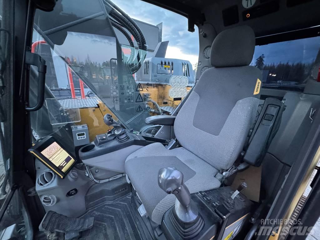 Volvo ECR 235 EL Верижен екскаватор